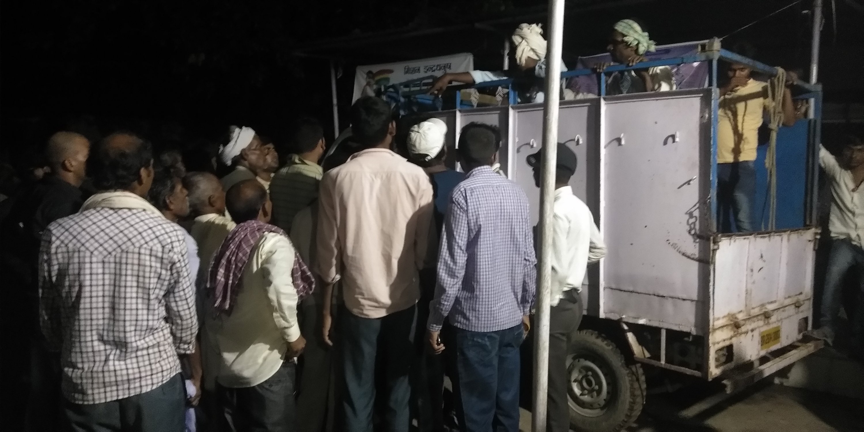 बाइक के चपेट में आकर महिला की मौत।