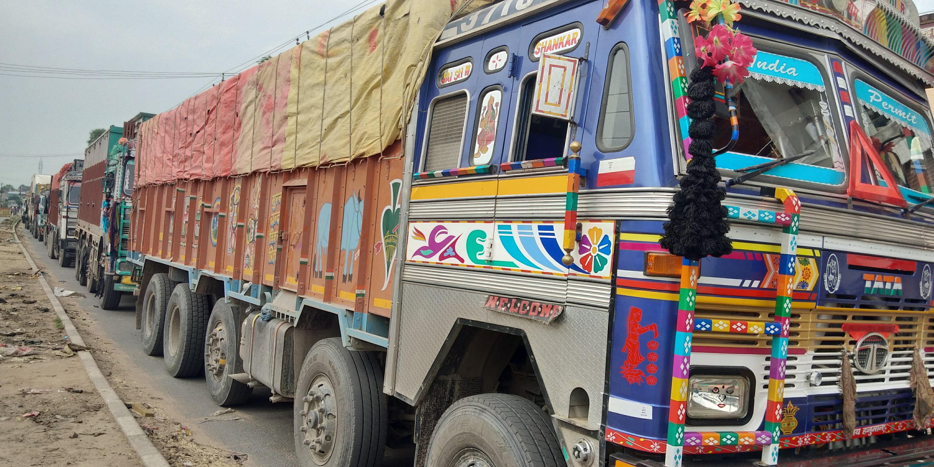 भारत बंद का दिखा असर।