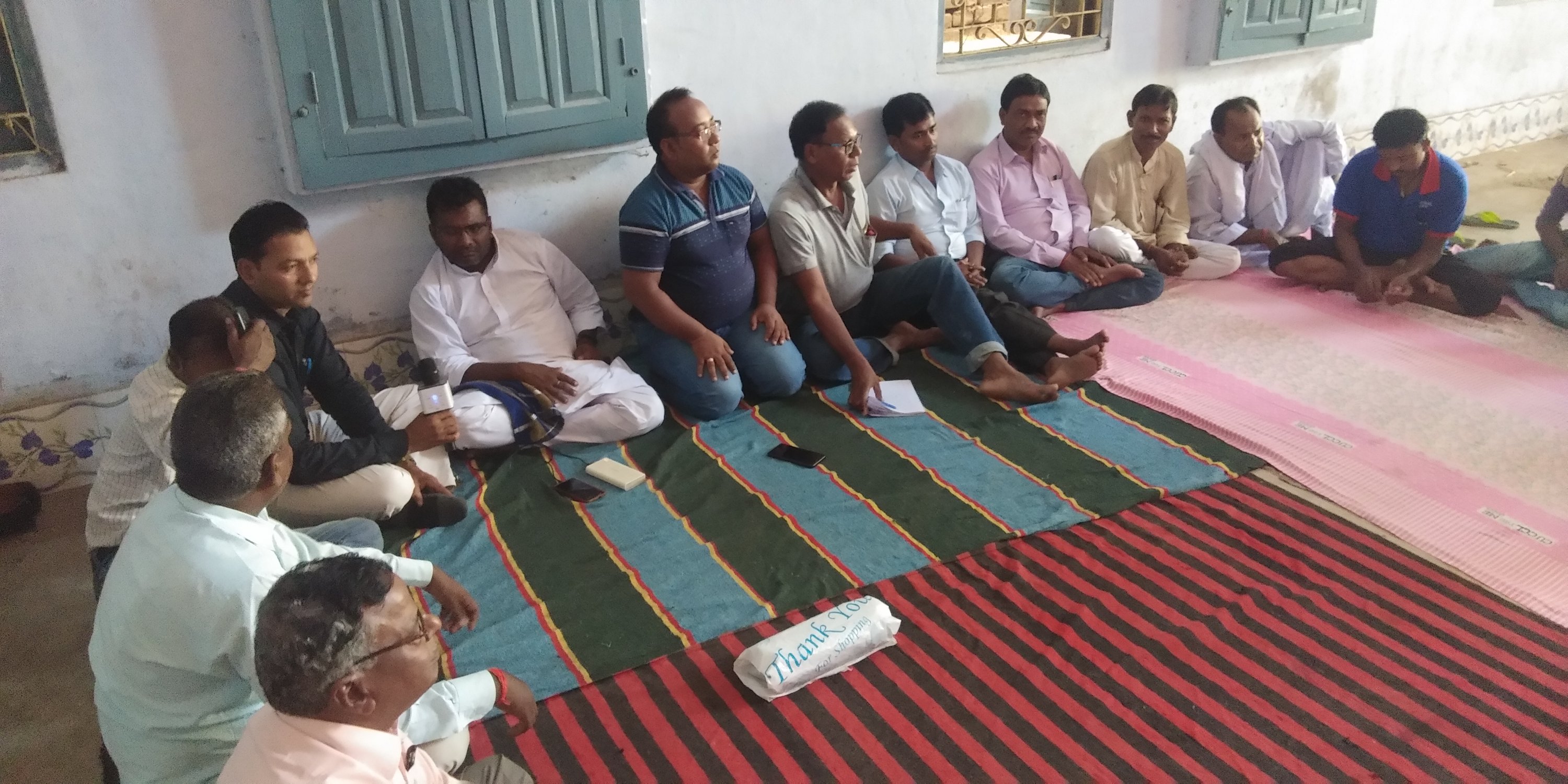 स्थानीय लोक कलाकारों को प्रशिक्षण देने के लिए पहल पर दिया गया बल 