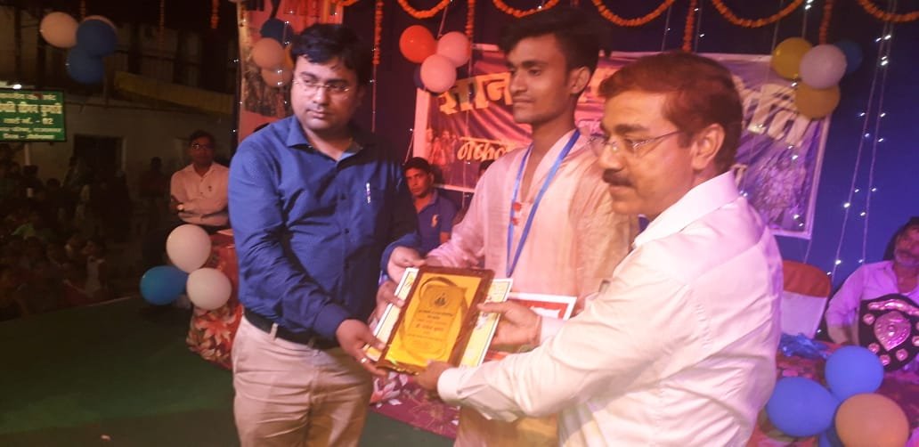 नकल अभिनय प्रतियोगिता में विद्यार्थी क्लब रहा अव्वल।