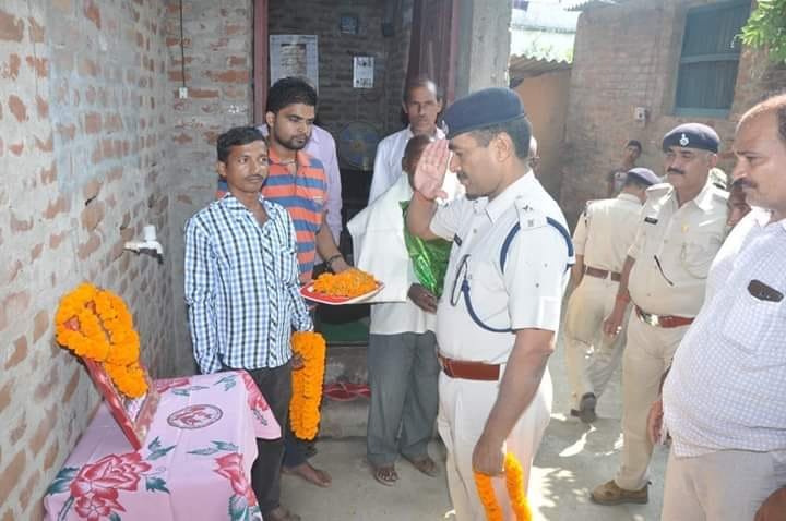 पुलिस स्मृति दिवस के अवसर पर शहीदों को किया गया याद।