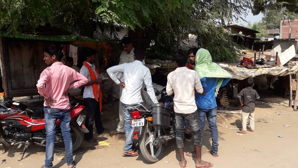14 बाइक चालकों से 34 सौ रुपये की वसूली