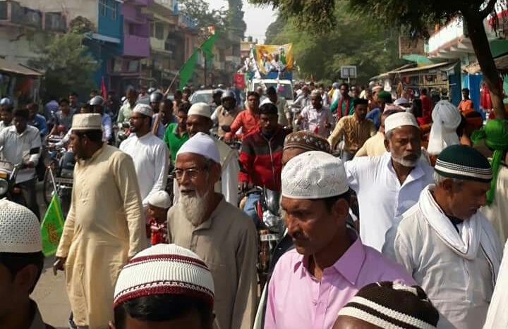 ईद मिलादुन्नबी के मौके पर शहर में निकला जुलूस