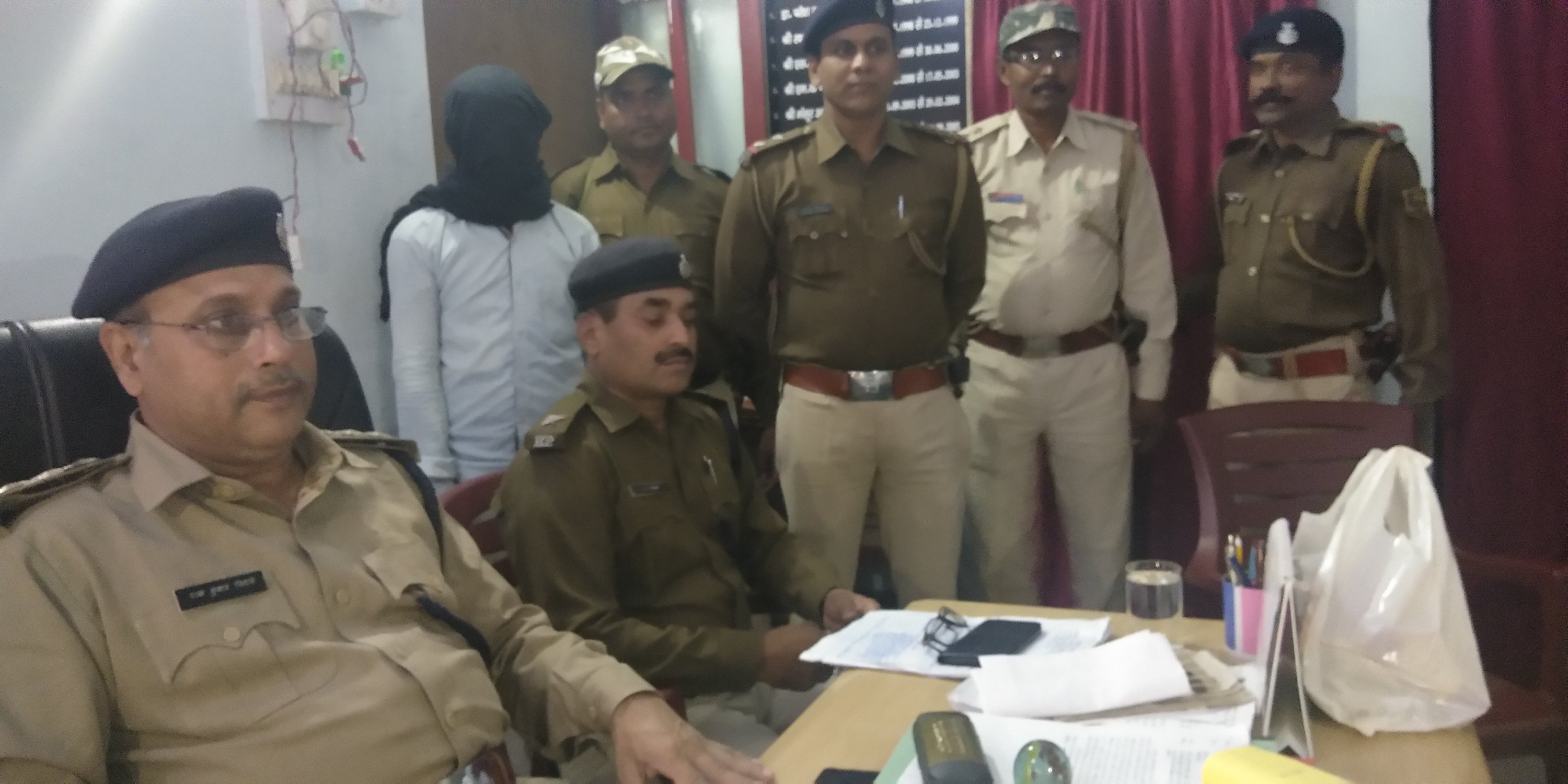 यूवक की हत्या में शामिल प्रेमिका और उसका पति हुआ गिरफ्तार