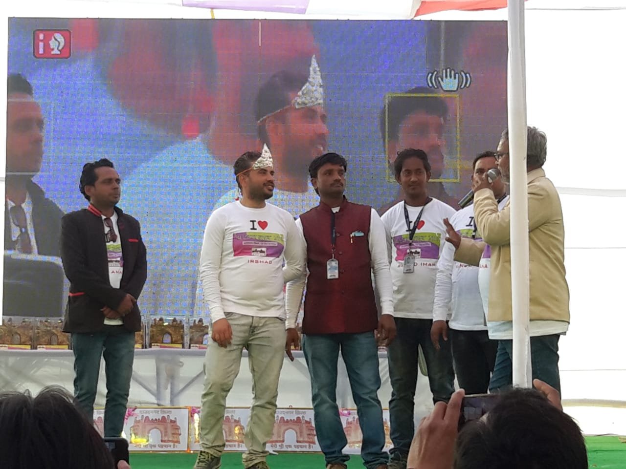 गायन में पवन व आकिब,नृत्य में स्मृति व लेखन में रितु ने मारी बाज़ी