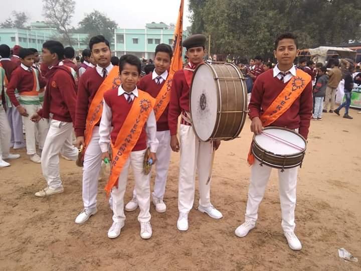 हर्षोल्लास के साथ मना गणतंत्र दिवस,फहराया गया राष्ट्रीय ध्वज