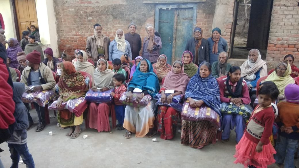 कंबल से ठंड में मिलेगी राहत।