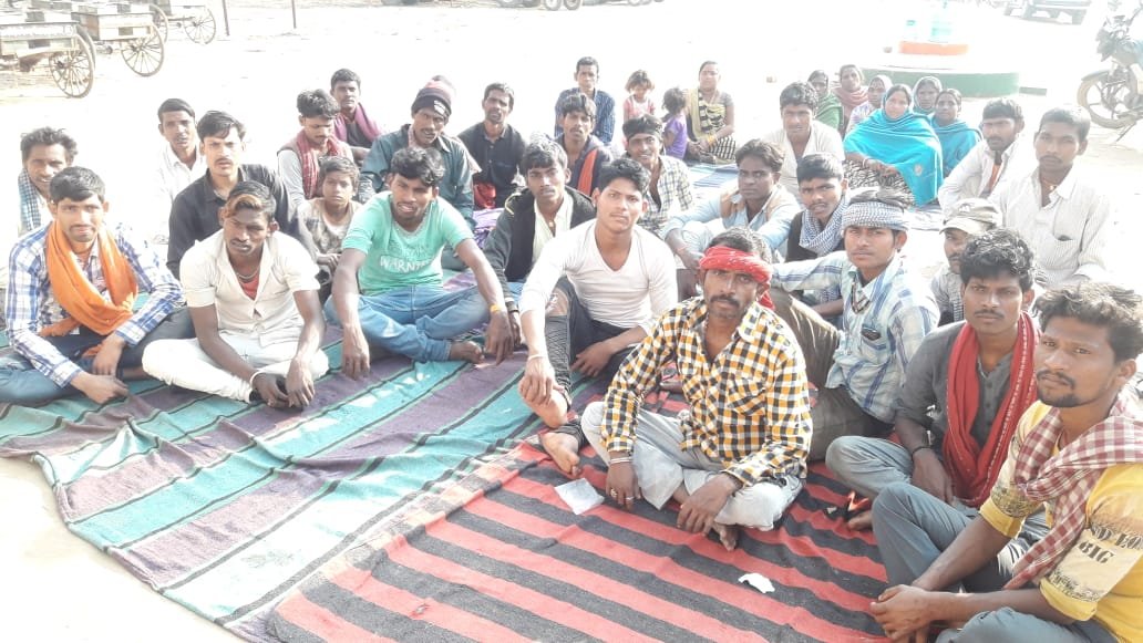 दिहाड़ी सफाई कर्मी पांचवे दिन भी हड़ताल पर