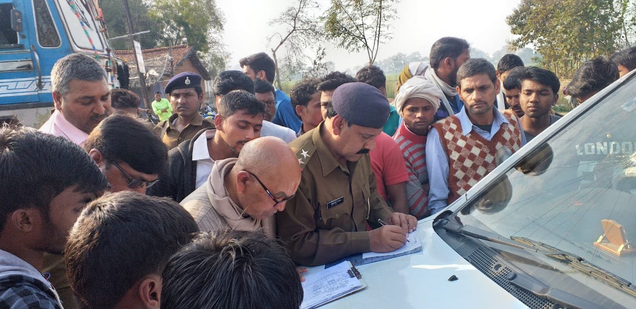 सड़क दुर्घटना में एक कि मौत,एक घायल।