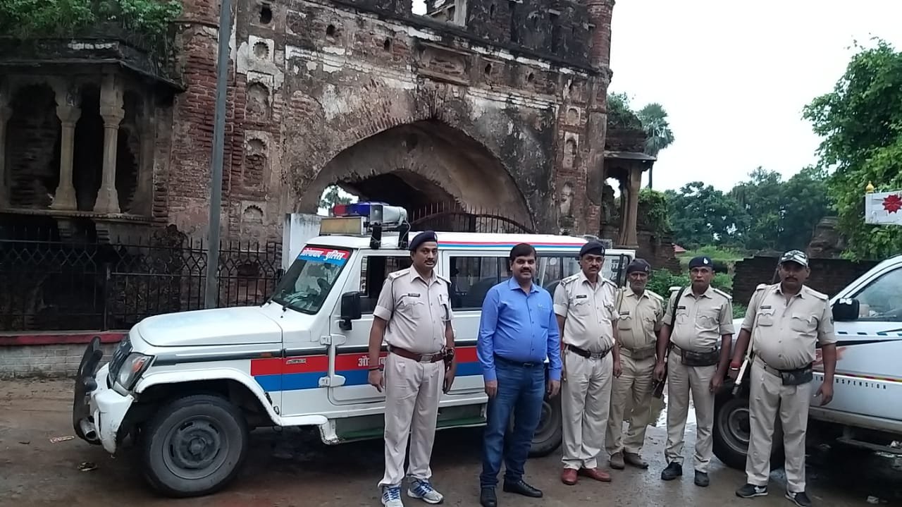 एसडीओ ने किया पुलिस गश्ती का औचक निरीक्षण,चला विशेष अभियान