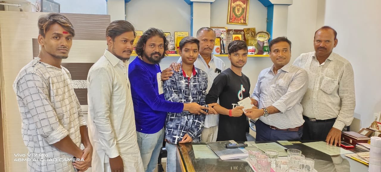 डा.प्रकाशचंद्रा ने प्रबुद्ध भारती के कलाकारों को किया सम्मानित