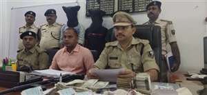 लूट मामले का हुआ खुलासा,चार गिरफ्तार।