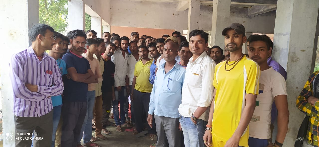 तीन दिनों से ई-रिक्शा का परिचालन है ठप, हड़ताल पर हैं ई रिक्शा चालक