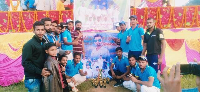 दिवंगत युवा क्रिकेटर  को दी गई श्रद्धांजलि, क्रिकेट मैच का हुआ आयोजन