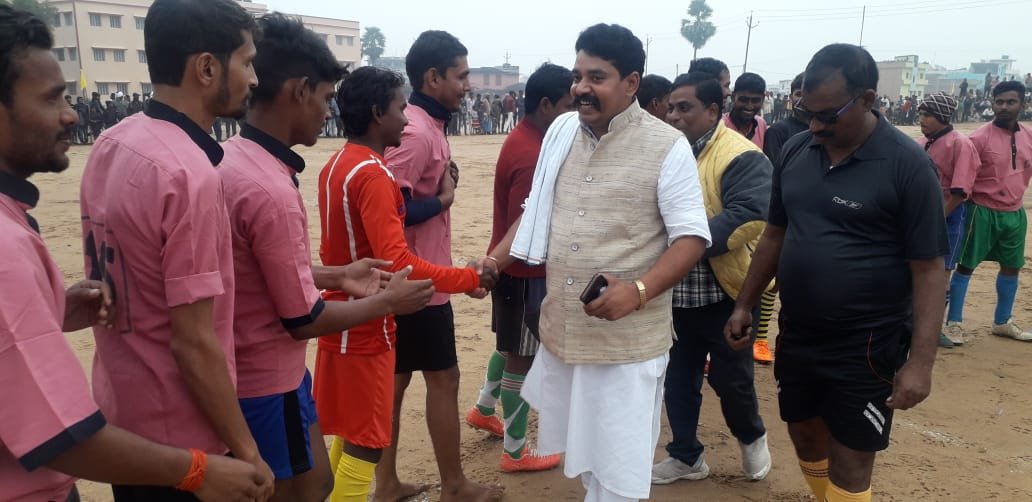 भोजपुर की टीम ने औरंगाबाद की टीम को एक गोल से हराया