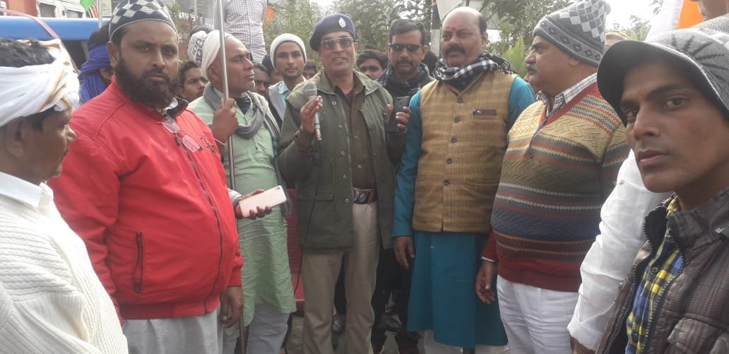 बिहार बंद का दिखा असर,कई घंटों तक थमे रहे वाहनों के चक्का।