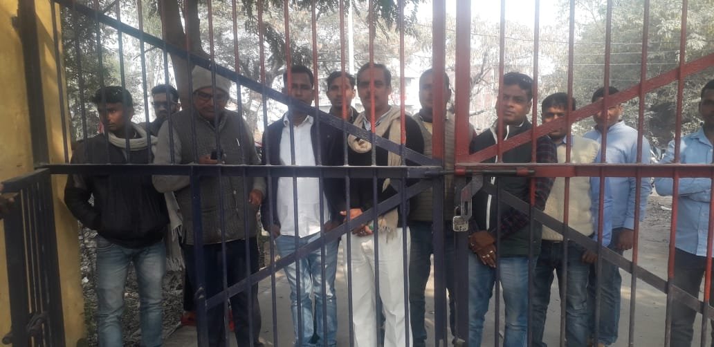 बंदियों की भूख हड़ताल समाप्त