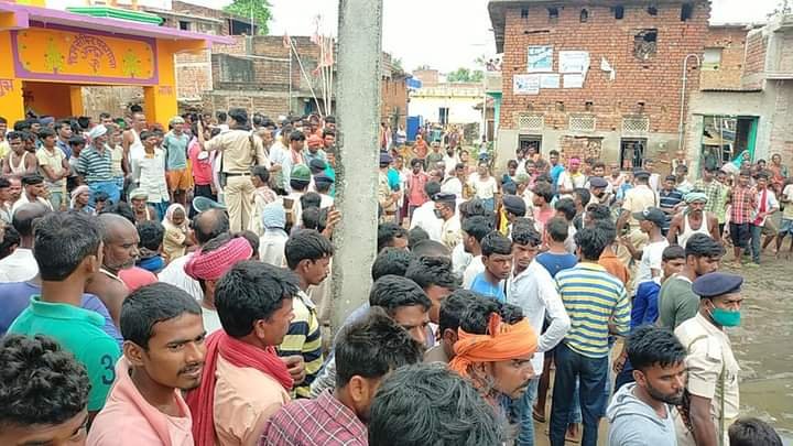 गोलीबारी में 8 हुए घायल,छह रेफर,युवाओं के विवाद में हुई घटना।