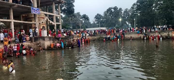 गीतों से वातावरण रहा गुंजायमान, धूमधाम से मनाया गया छठ महापर्व