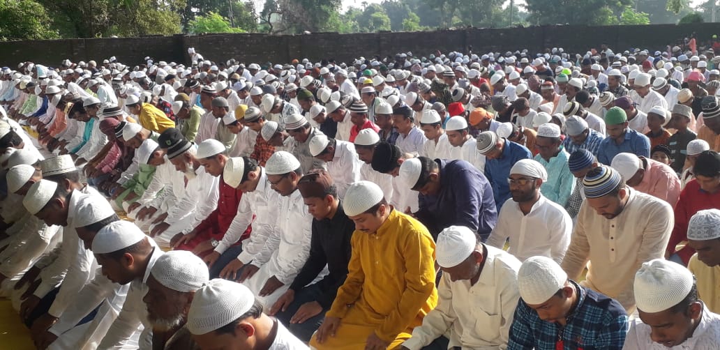 हर्षोउल्लास के साथ मनाई गई ईद उल अजहा (बकरीद)का पर्व