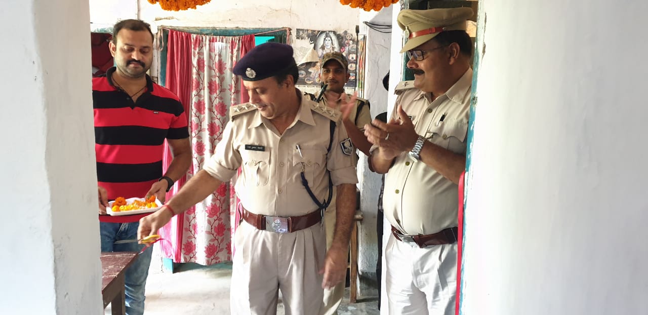 पुलिस इंस्पेक्टर कार्यालय में कंप्यूटर कक्ष का किया गया उद्घाटन